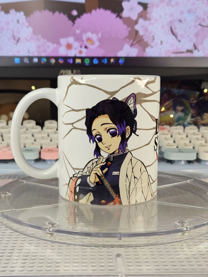 Shinobu Porselen Kupa