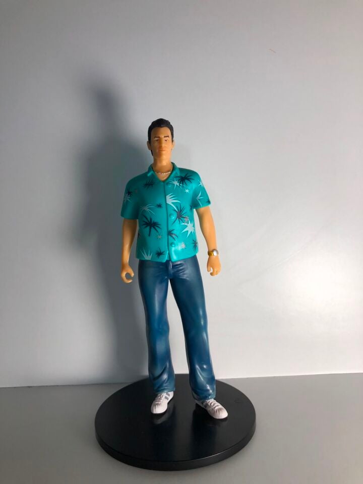 Tommy Vercetti Koleksiyon Figürü