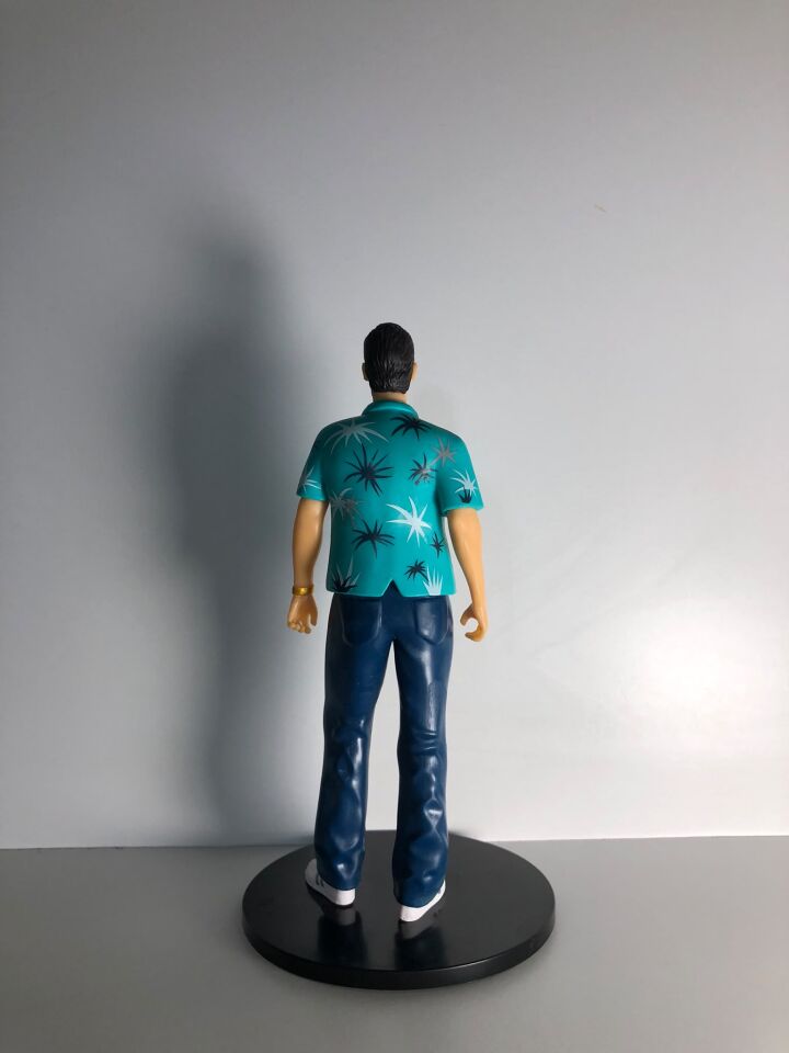 Tommy Vercetti Koleksiyon Figürü
