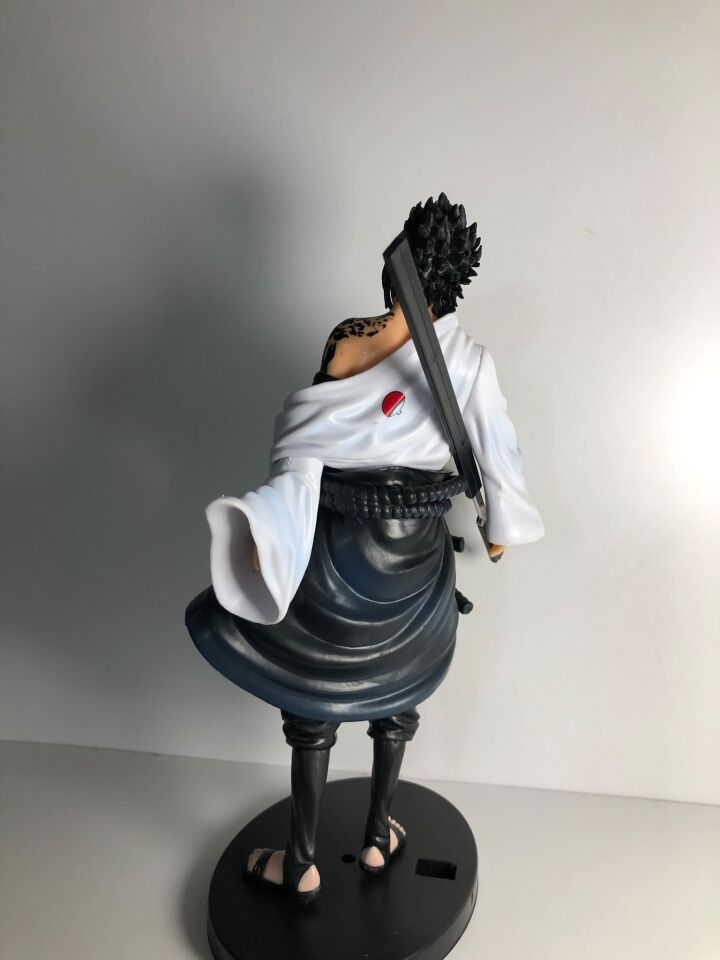 Sasuke Uchiha Figür