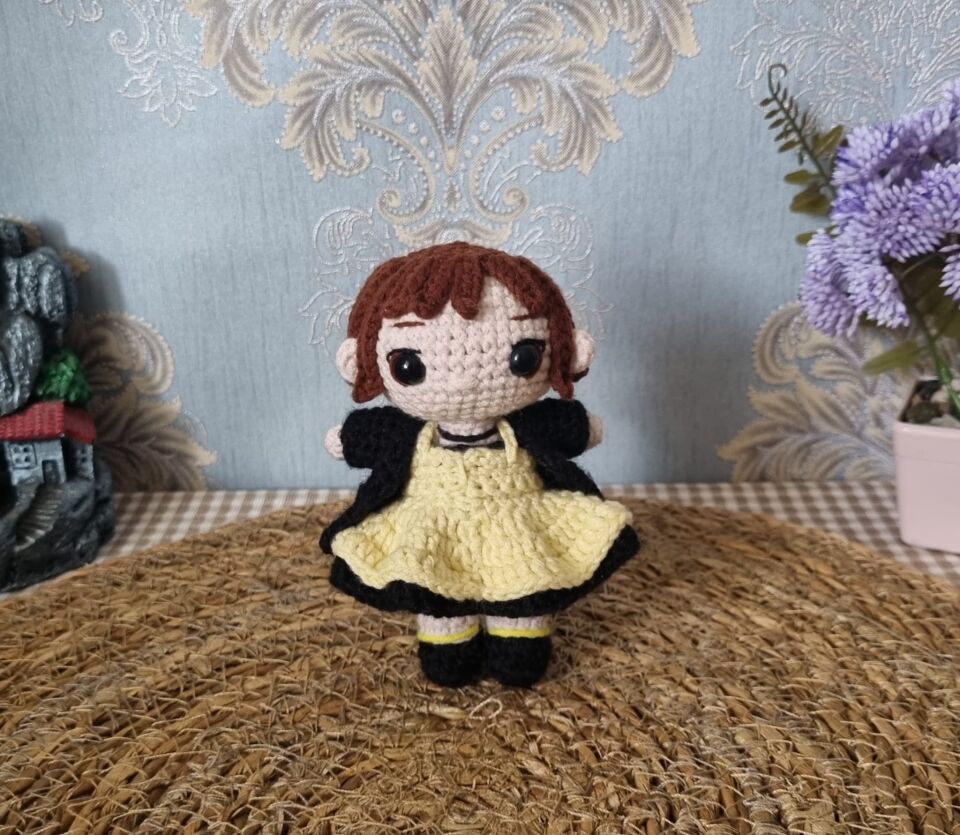 Tsugumi Hazawa Örgü Figür