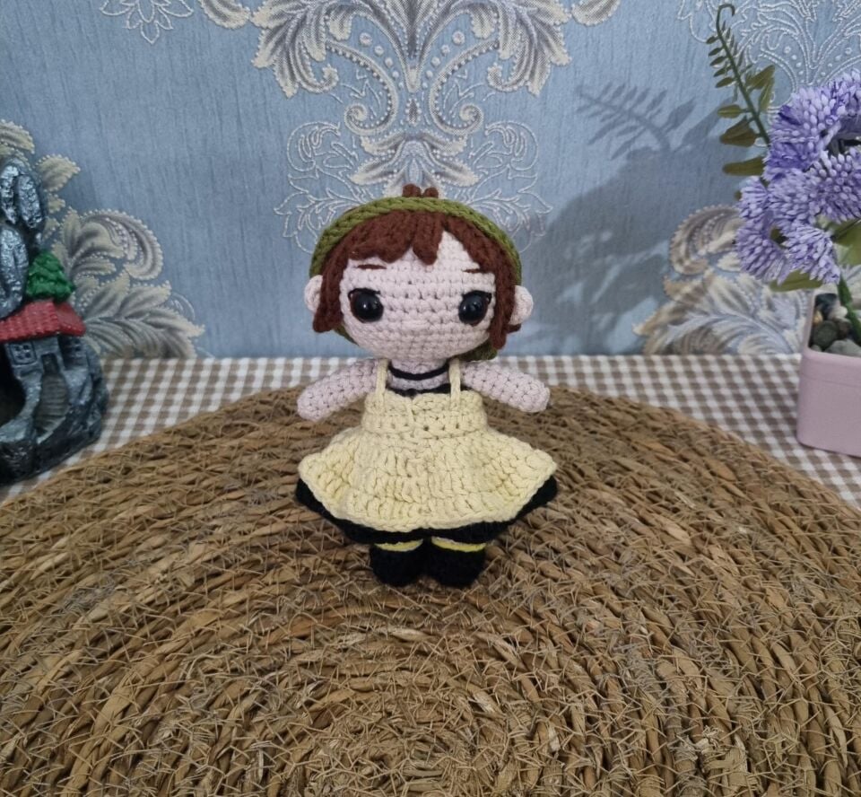 Tsugumi Hazawa Örgü Figür