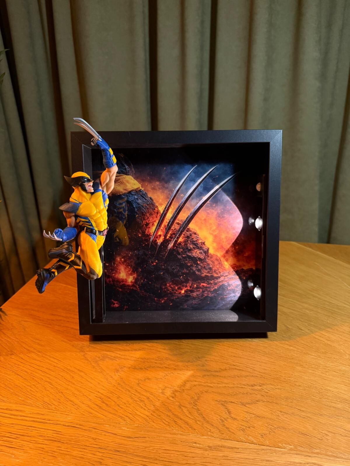 Wolverine Figürlü Dekoratif Çerçeve